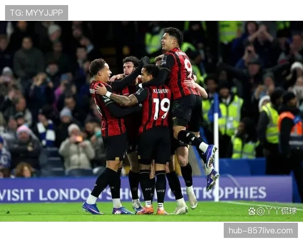 中卫主罚门球战术兴起 伯恩茅斯与热刺一役展现新思路